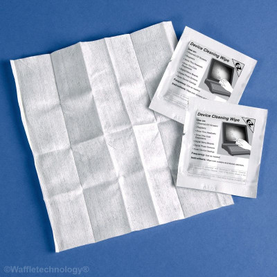 CLEANING WIPE